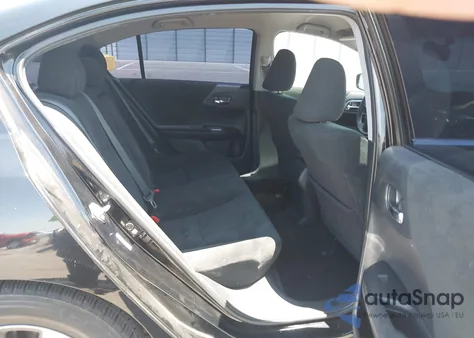 2013 Honda Accord Lx z USA, uszkodzony, nr VIN 1HGCR2F35DA011593